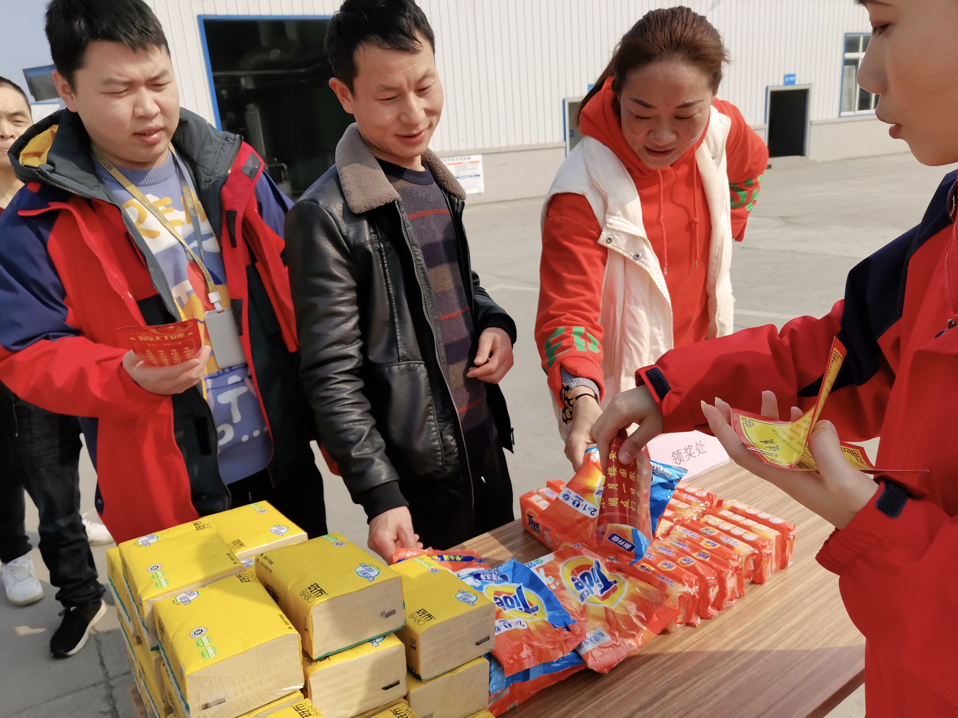 猜字谜闹元宵，文化传承庆佳节